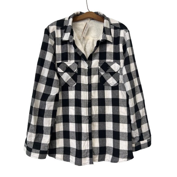 E. Luna Sherpa Lined Plaid Button Shacket Womens 1X Black White Polyester NEW - Picture 1 of 7